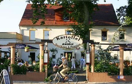 Kartoffelgasthaus & Pension Knidle Lübbenau Exterior foto
